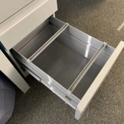 4×2 Hon Used Telemarketing Cubicle, Blue And Cream – Sold In Rows -Office Furniture Store 4x2 Hon Used Telemarketing Cubicle Blue Cream 04