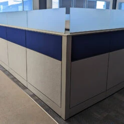 6×6 Global Evolve Used Buddy Station W Glass, Light Gray, White And Blue – Sold In Rows -Office Furniture Store 6x6 Global Evolve Used Cubicles Glass Light Gray White Blue 03