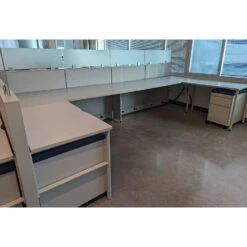 6×6 Global Evolve Used Buddy Station W Glass, Light Gray, White And Blue – Sold In Rows -Office Furniture Store 6x6 Global Evolve Used Cubicles Glass Light Gray White Blue 18