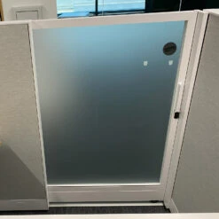 7×5 Knoll Dividends Used Cubicle W Sliding Door, Gray – Sold As Standalone -Office Furniture Store 7x5 Knoll Dividends Used Cubicle Sliding Door Gray 02 1