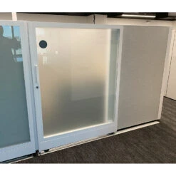 7Γ5 Knoll Dividends Used Cubicle W Sliding Door, Gray β Sold In Rows