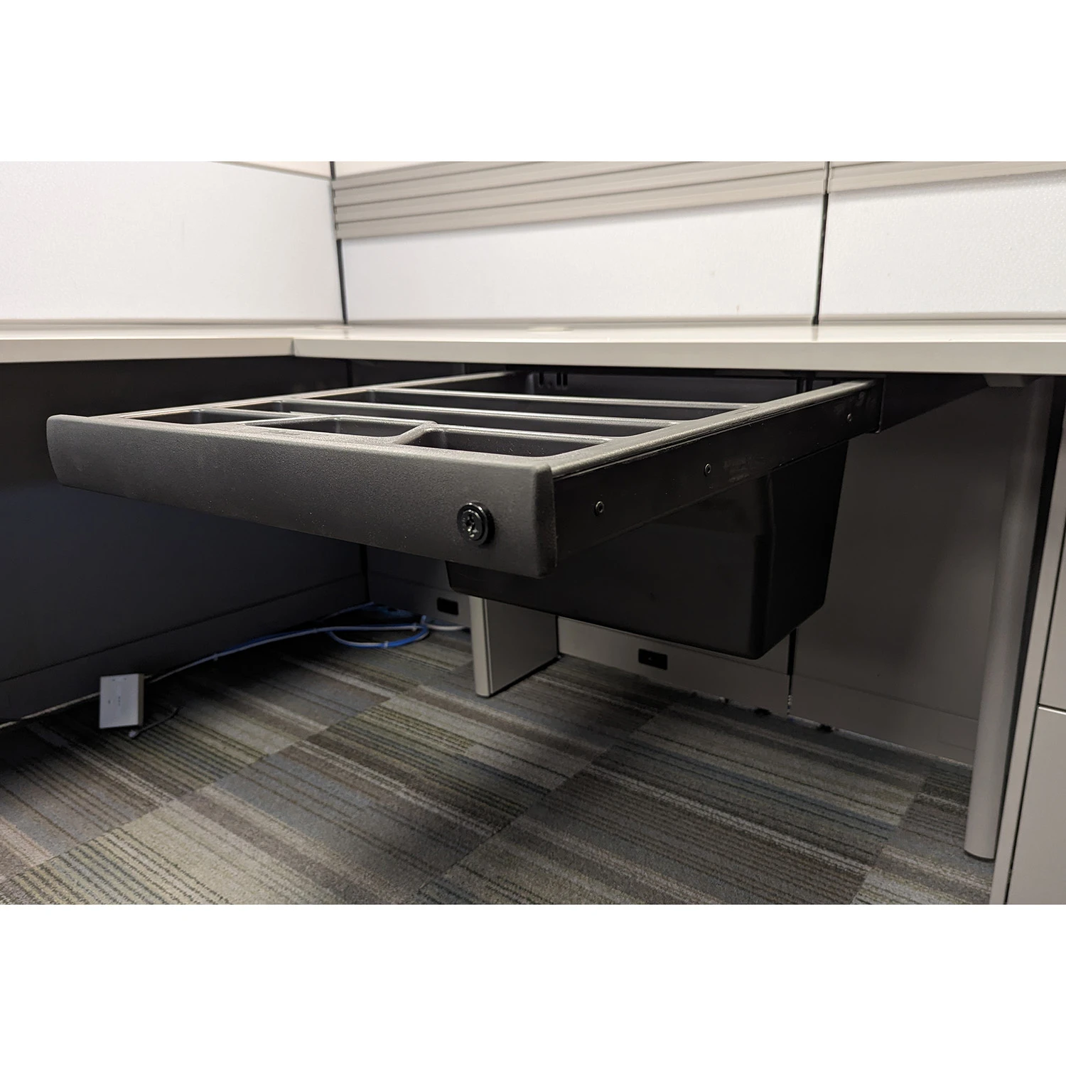 8×6 Allsteel Used Cubicle, Gray, Tan And Blue – Sold In Rows 7 8×6 Allsteel Used Cubicle, Gray, Tan And Blue – Sold In Rows - Image 7