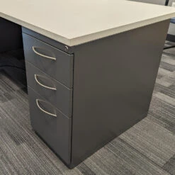 Haworth 36×72 24×48 Used L-shaped Desk With Modesty Panel Right Return, Gray -Office Furniture Store Haworth 36x72 Used U shaped Desk Modesty Panel Left Return Gray 06 1