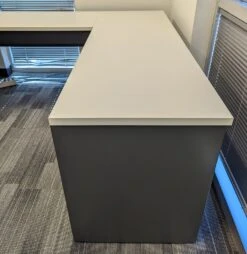 Haworth 36×72 Used U-shaped Desk With Modesty Panel Right Return, Gray -Office Furniture Store Haworth 36x72 Used U shaped Desk Modesty Panel Right Return Gray 03