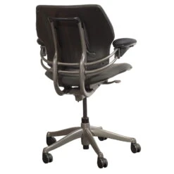 Humanscale Freedom Used Mid Back Task Chair, Gray -Office Furniture Store Humanscale Freedom Gray 03