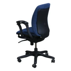 Teknion Amicus Synchro Used Conference Chair, Admiral Blue -Office Furniture Store Teknion Amicus Synchro Used Conference Chair Admiral Blue 03